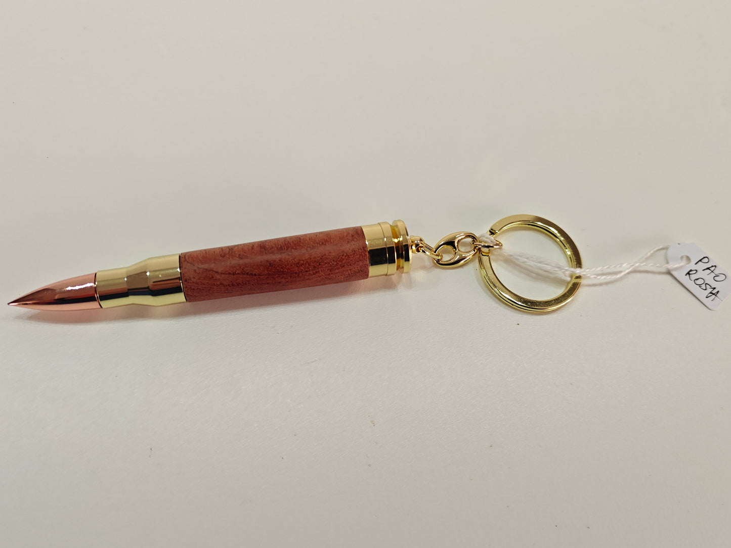 Bullet key chain uit verschillende houtsoorten, handgemaakt in België