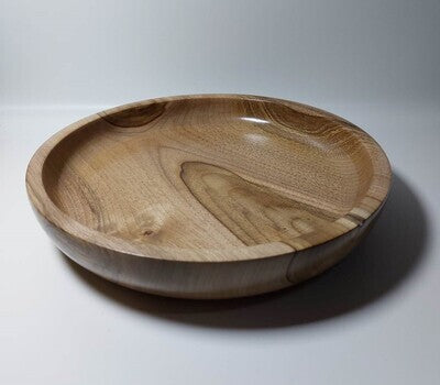 Houten schaal, handmade, handgemaakt in België op de houtdraaibank, houtsoort 'Europese Walnoot', Notelaar, #2