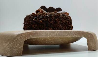 Houten schaal, taartplateau, handmade, handgemaakt in België op de houtdraaibank, houtsoort 'Vervuurde Plataan' , verschillende doeleinden, #5