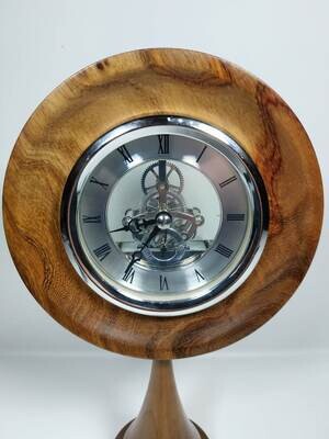 Skeletonclock Umbilo/kiaat en Walnoot