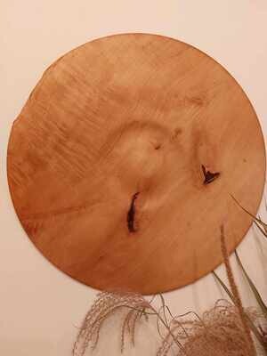 Houten wanddecoratie uit Perenhout