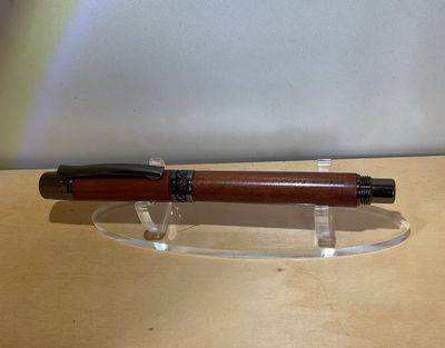 Pruimenhout vulpen Despina Gun Metal