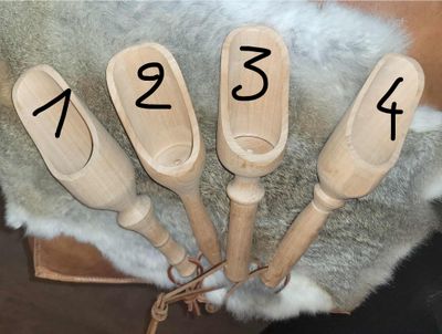 Onbehandelde  voedingsschepjes uit Kerselaar. handmade in Belgium, handgemaakt in België, ambachtelijk gedraaid op de houtdraaibank