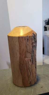 Houten vaas uit Kurkeik