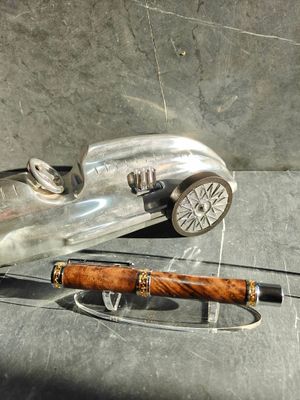 Turkisch Walnut luxe vulpen Empress vergulde accenten met Swarovski steentje