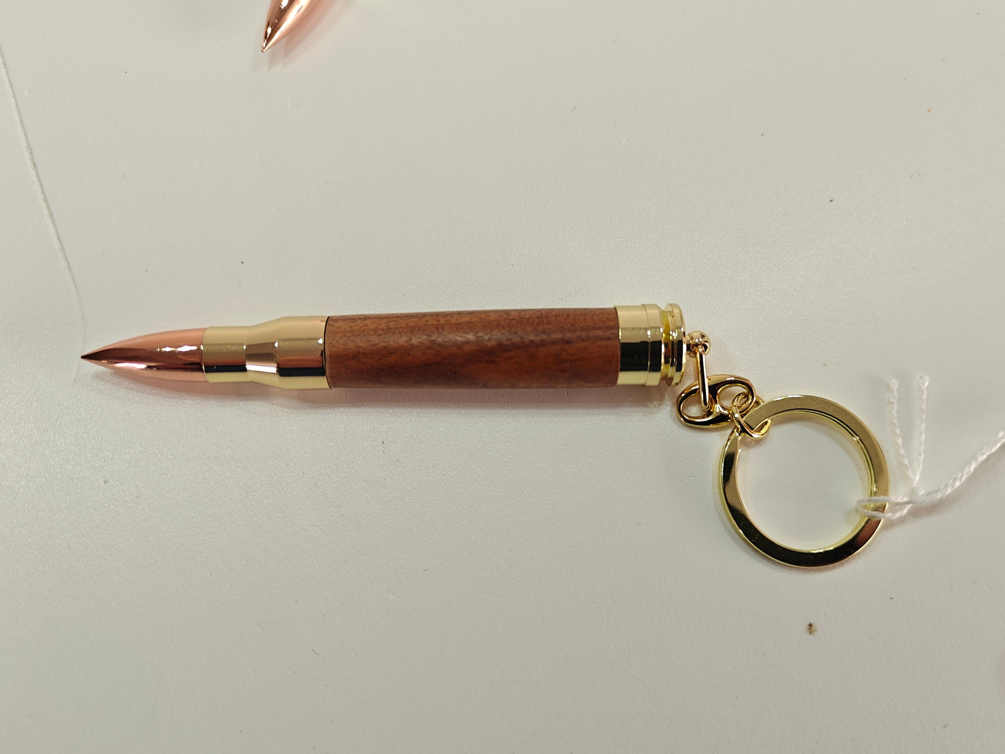 Bullet key chain uit verschillende houtsoorten, handgemaakt in België