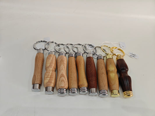 Sleutelhanger handgemaakt in Belgie, tandenstoker houder