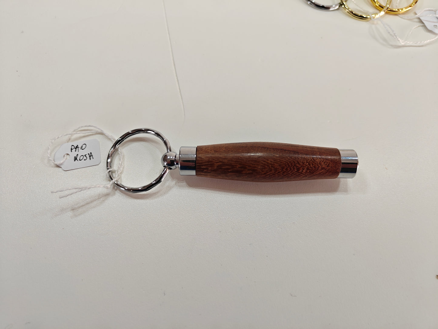Sleutelhanger handgemaakt in Belgie, tandenstoker houder